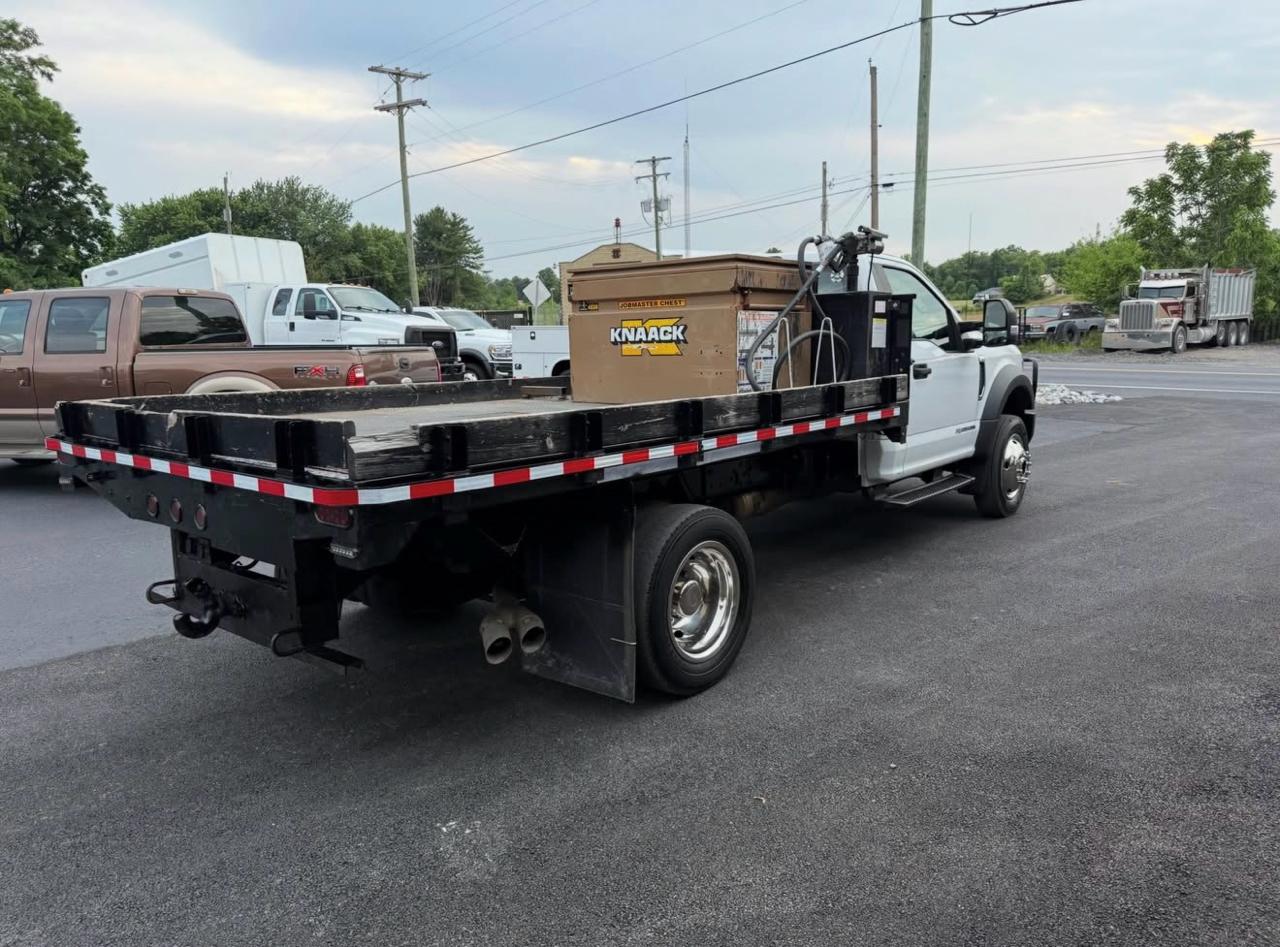 ford f-550 super duty chassis cab 2019 1FDUF5HT0KDA02575 image